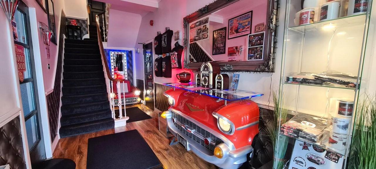 Cadillac Kustomz Hotel - Breakfast Available Rothesay Bagian luar foto